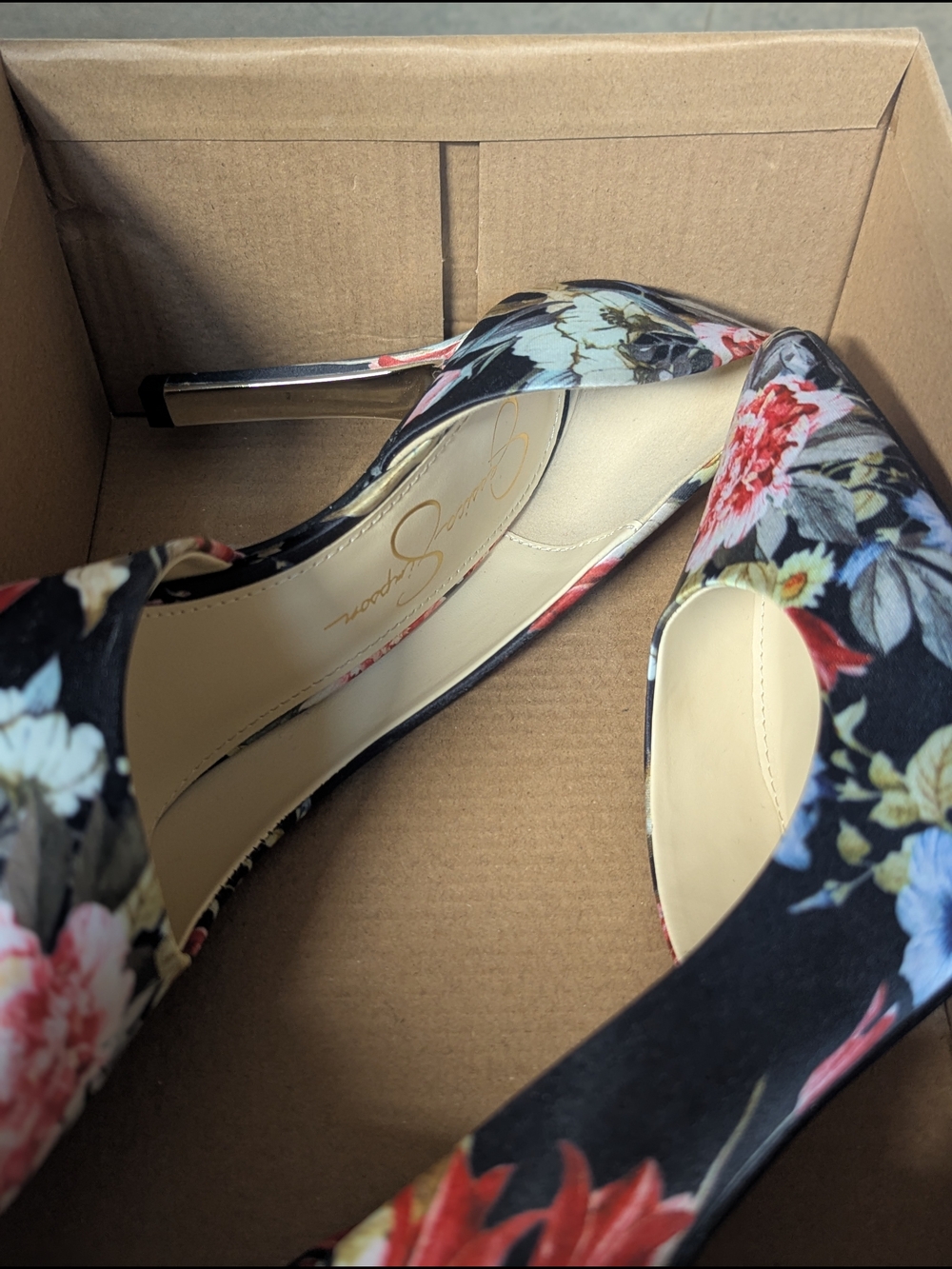 Jessica Simpson Floral Pointed-Toe Stiletto Pumps - Black Multi - Picture 4 of 5
